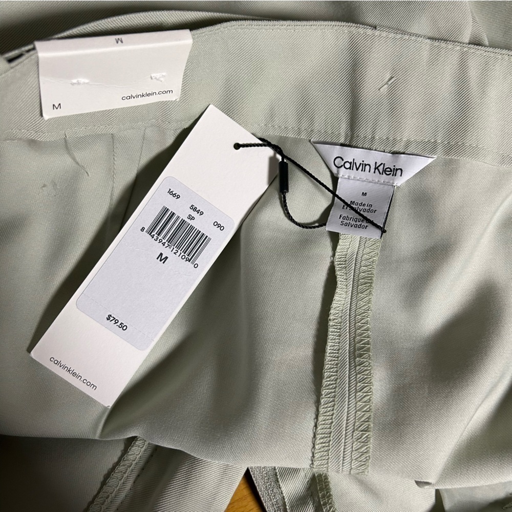 Calvin Klein Shorts - Picture 5 of 7